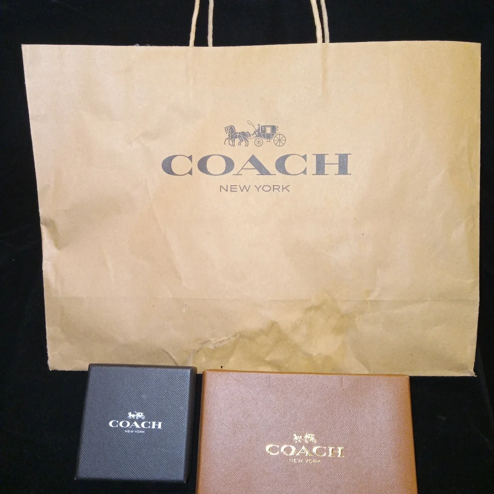 COACH - bag, wallet box and watch box w/pillow - Picture 1 of 4